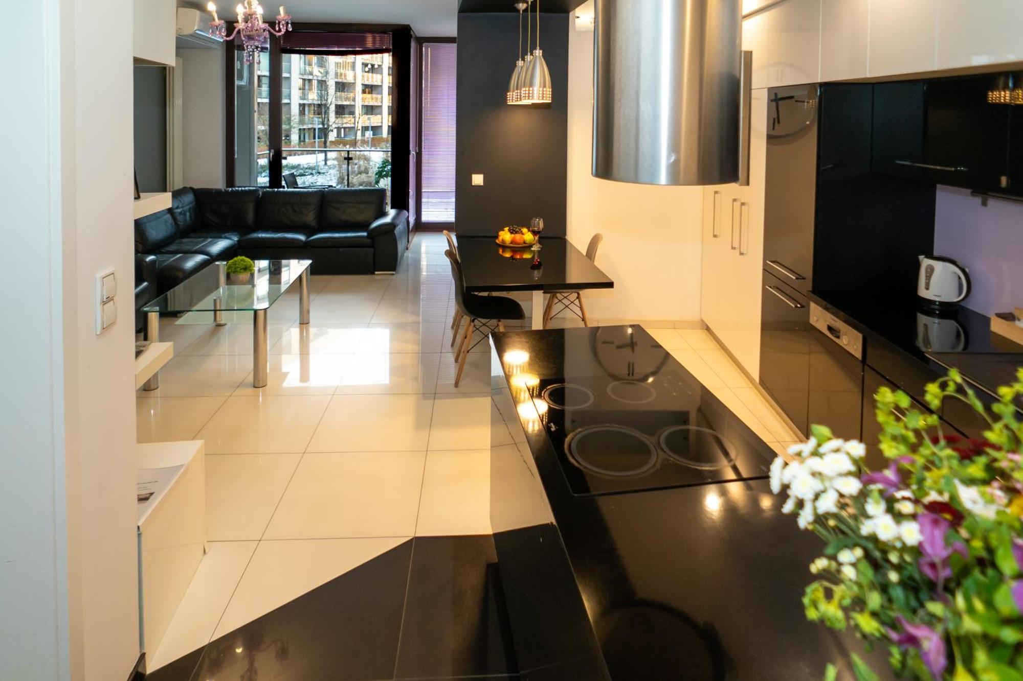 Triton Apartments Warszawa Rom bilde